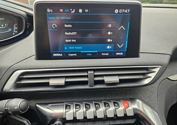 Peugeot 3008 cena 89900 przebieg: 77000, rok produkcji 2020 z Kozienice małe 254